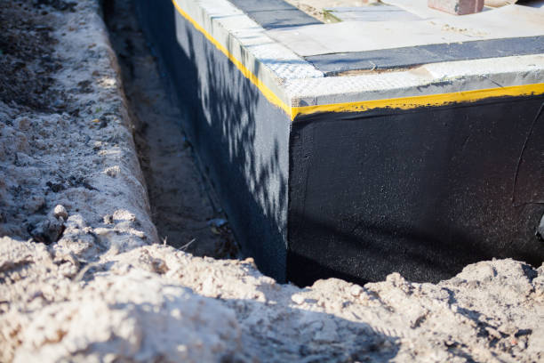 Professional Foundation Crack Repair technician working in Aquasco, MD